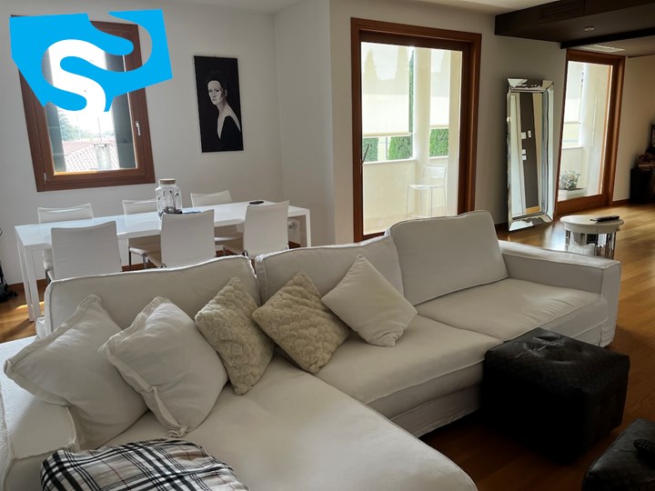 3 camere a Treviso